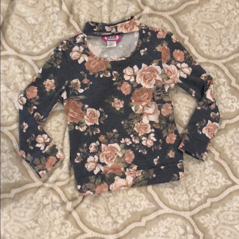2 princess floral choker top